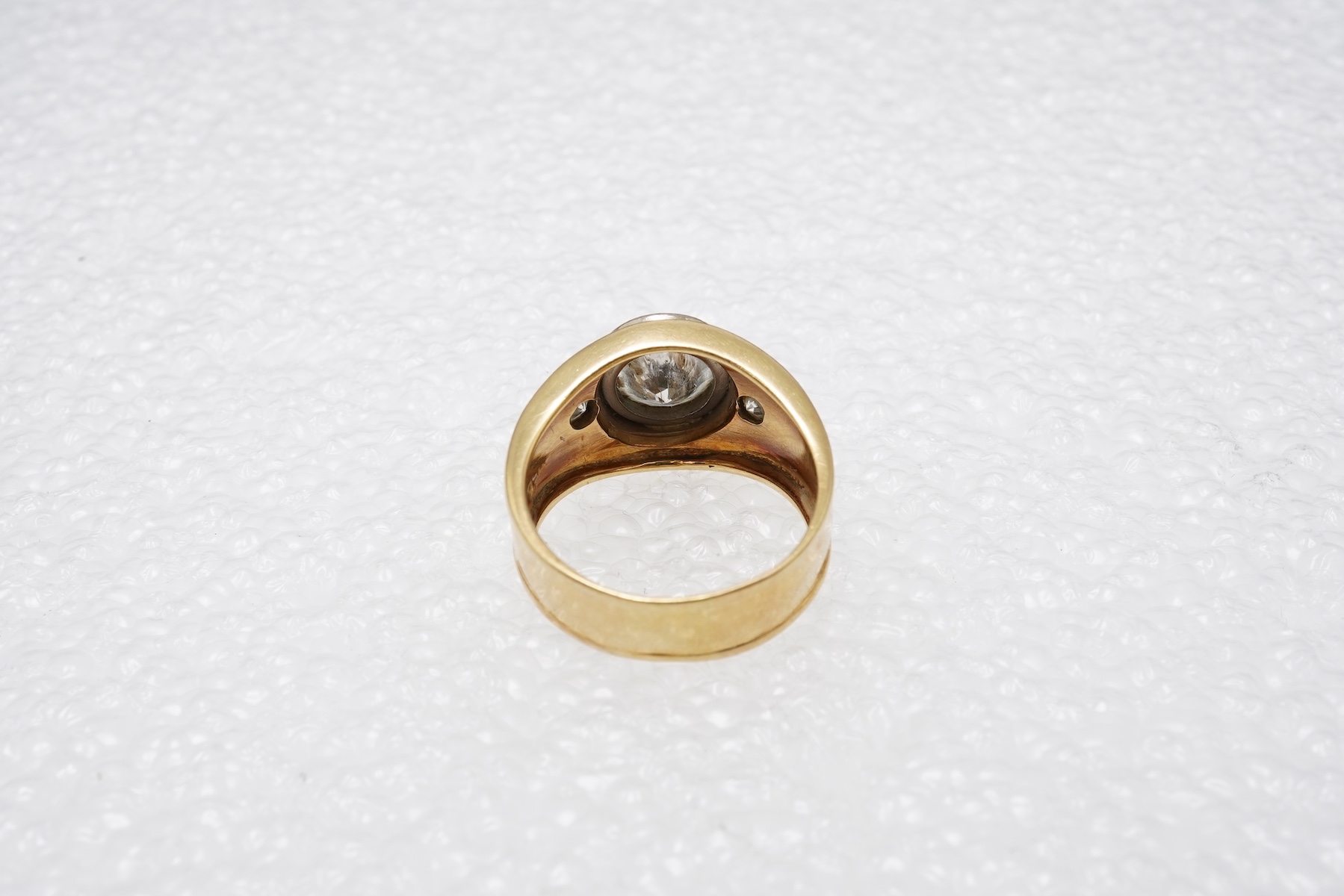 A diamond dress ring